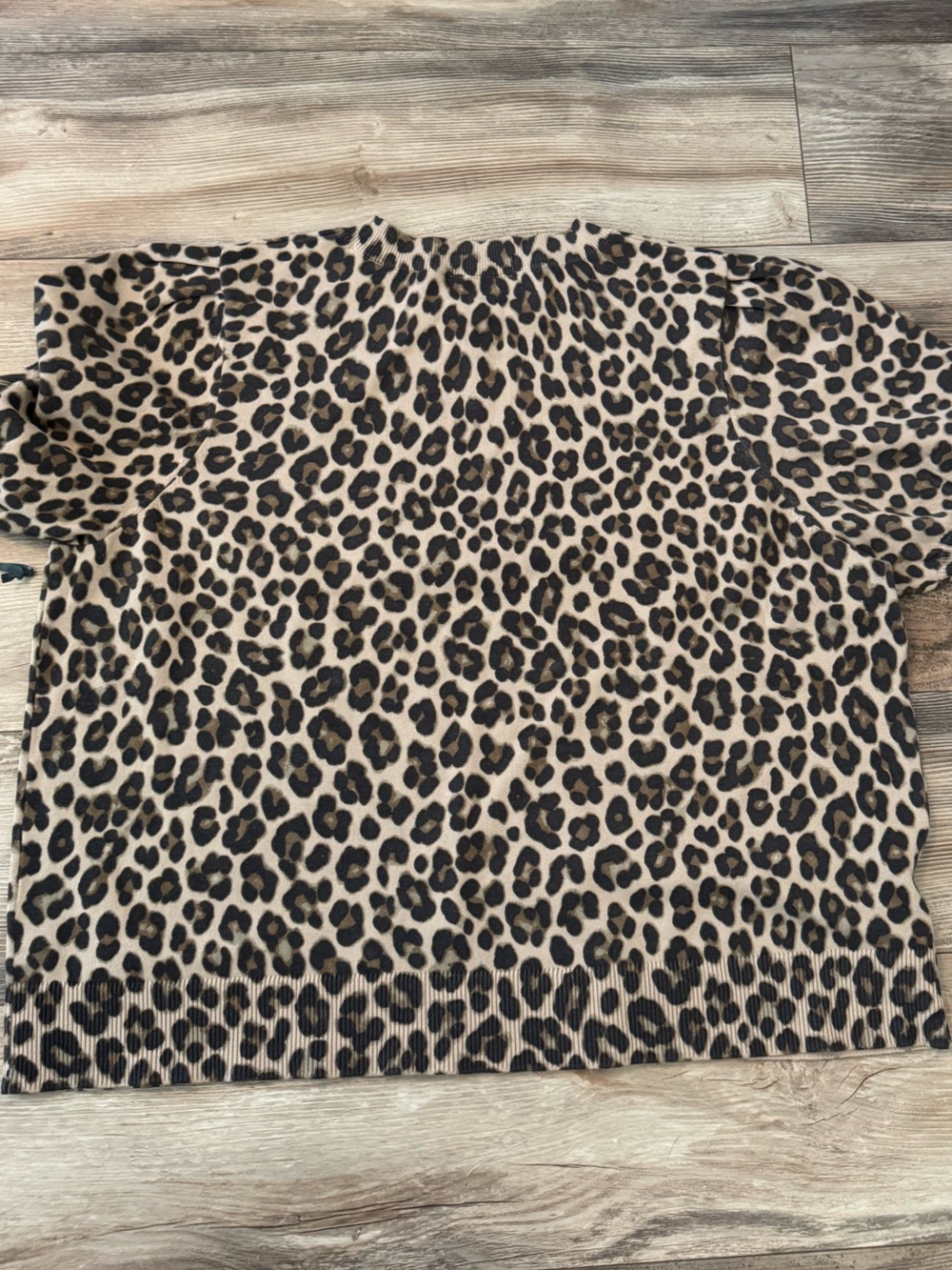 Terra & Sky Women's Plus Leopard Short Sleeve Sweater 3X NWT - Picture 8 of 11